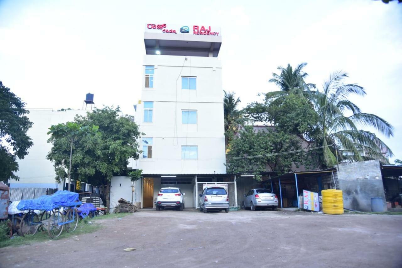 Raj Residency Hotel Májszúr Kültér fotó